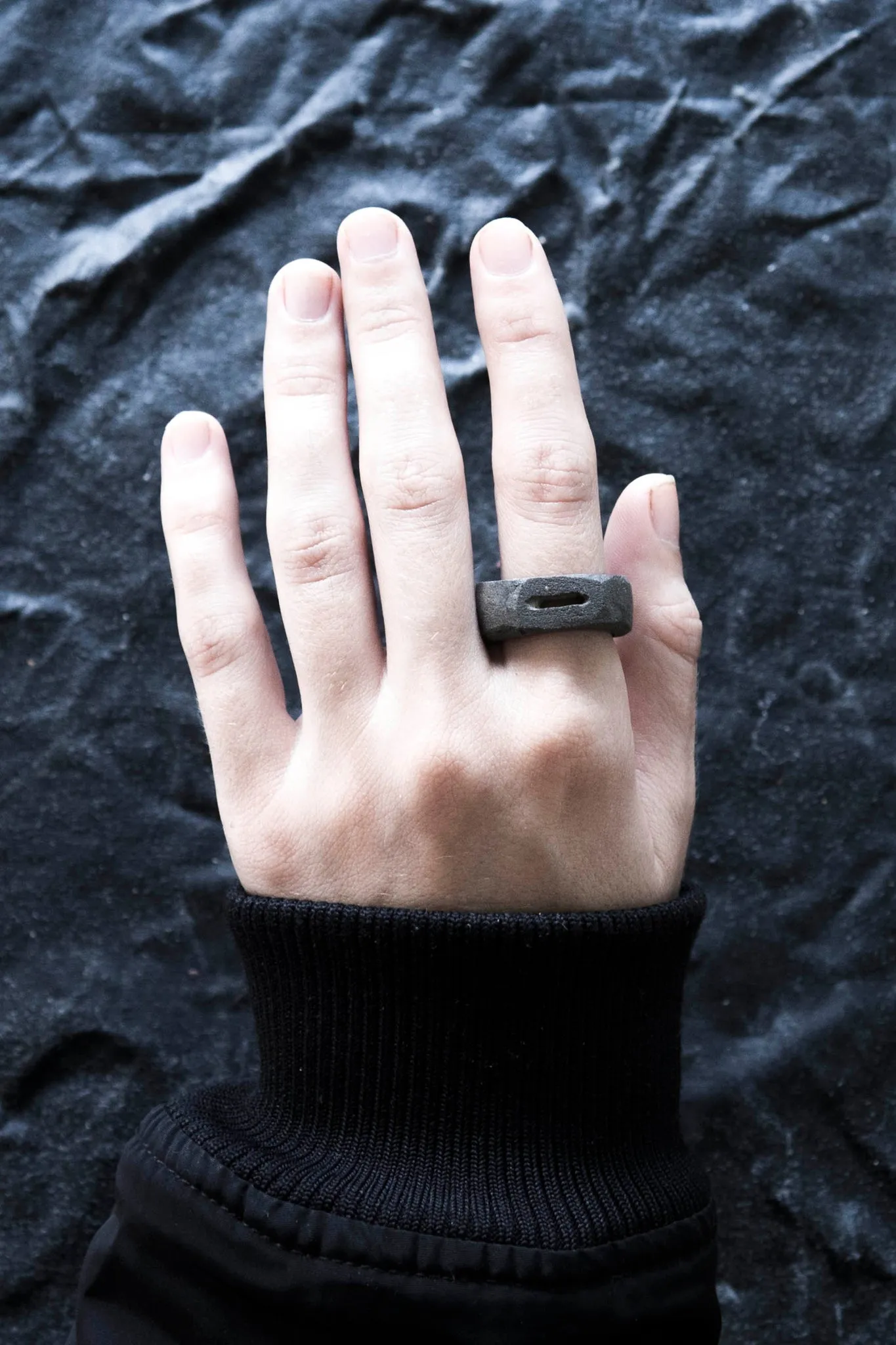 Crevasse Small Ring