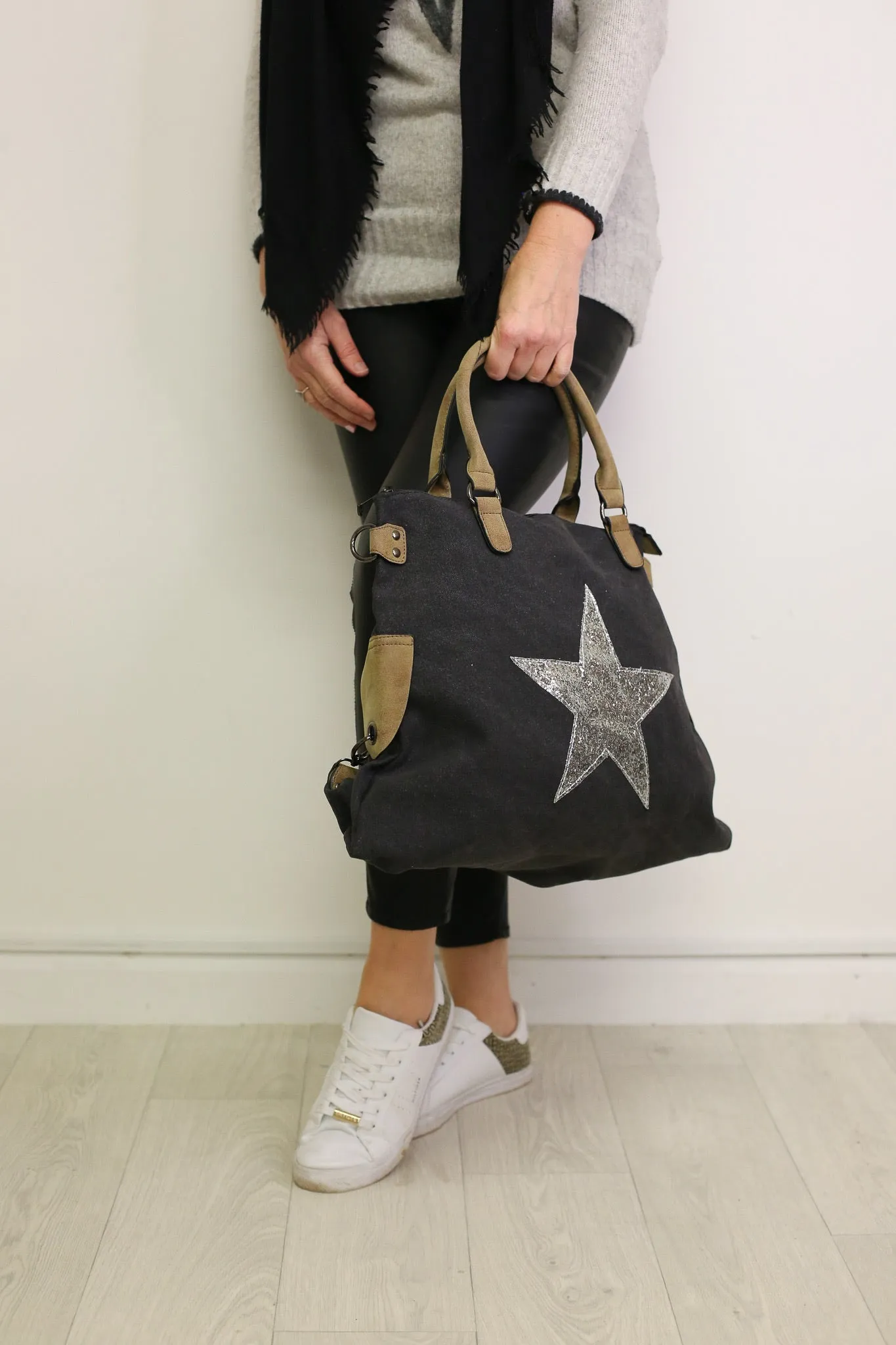 Glitter Star Shoulder Bag - Black