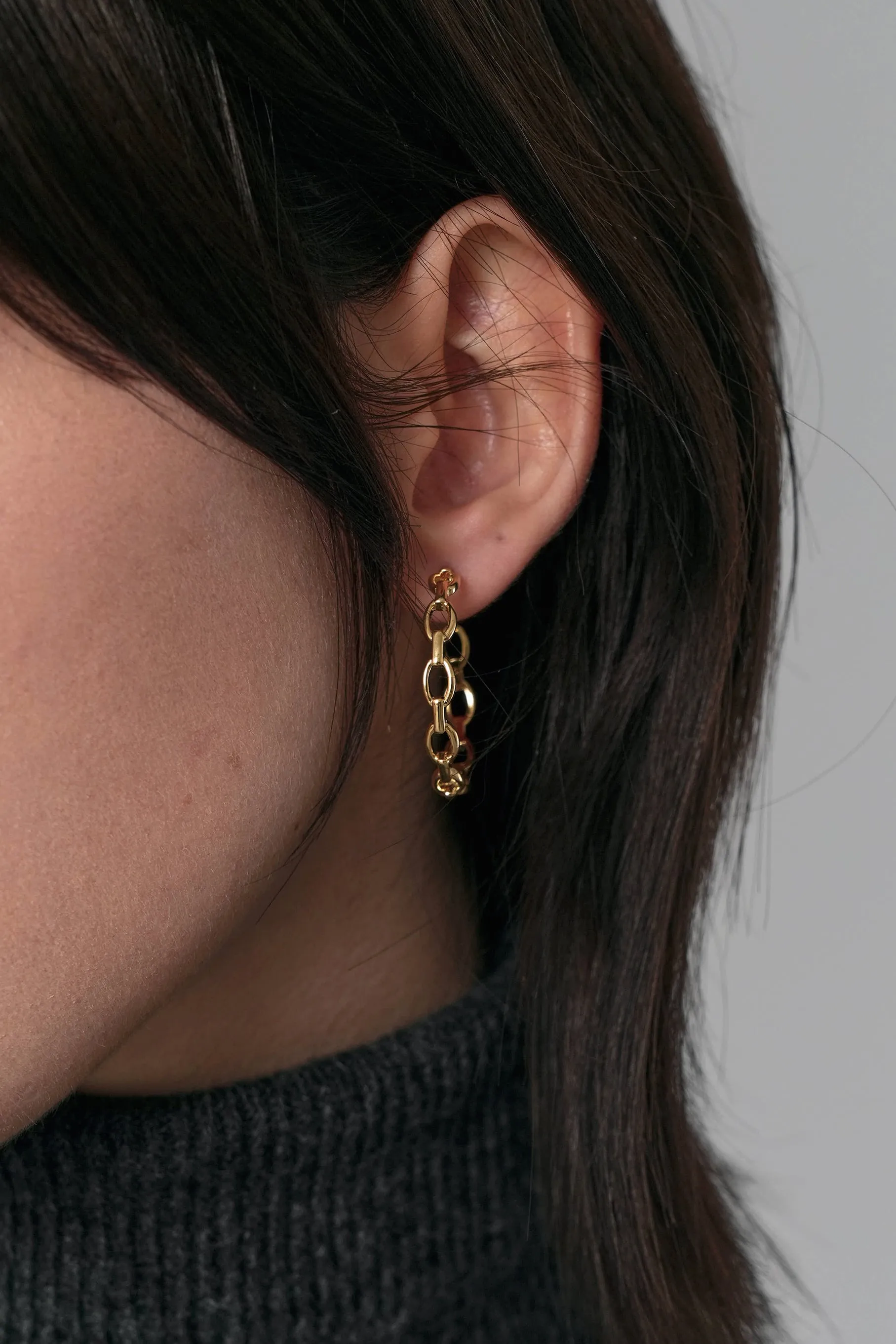 Hoop earrings, Gold