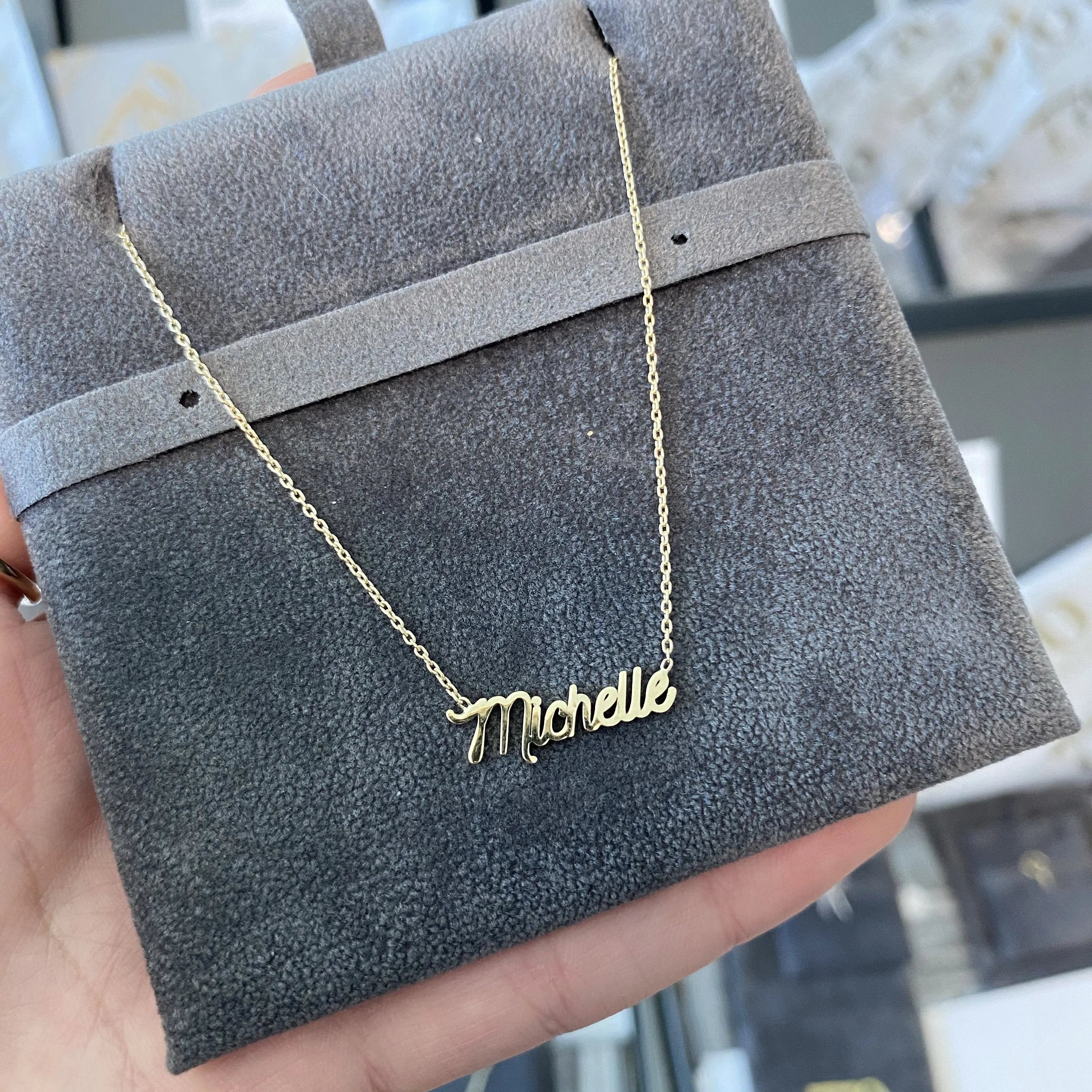 Single Name Necklace